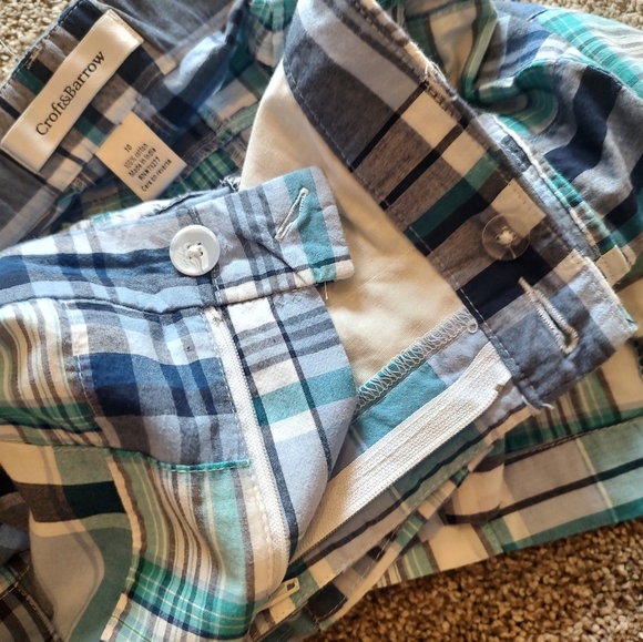 Croft & Barrow Size 10 Plaid Shorts! - Picture 6 of 11